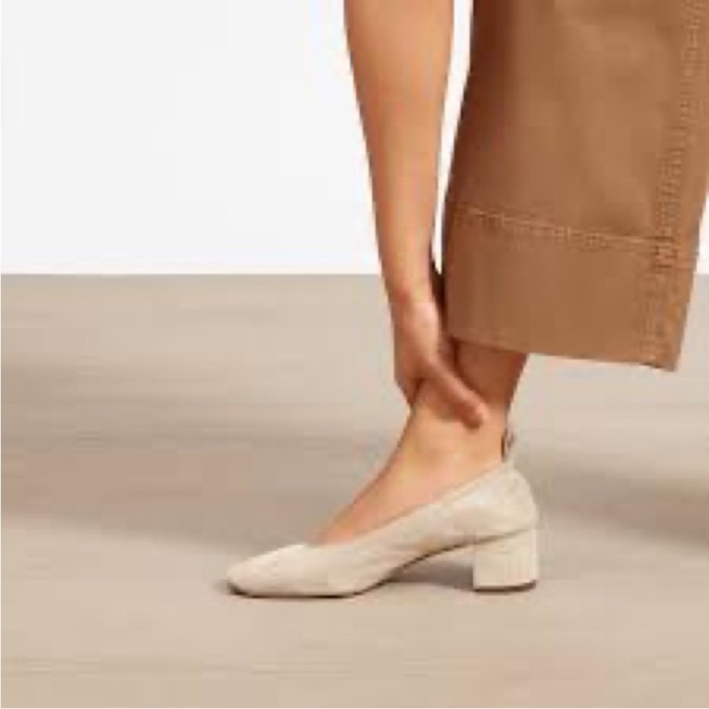 🎆 8.5 EVERLANE “The Day Heel” BONE IVORY
